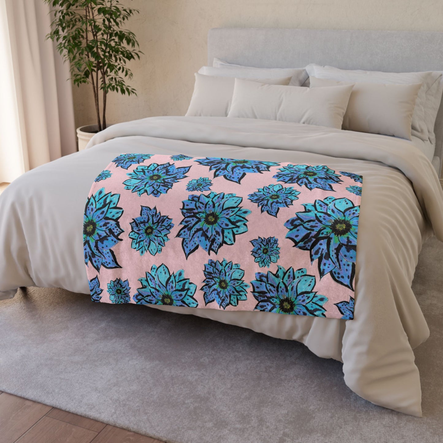 Blue Dahlia Blanket